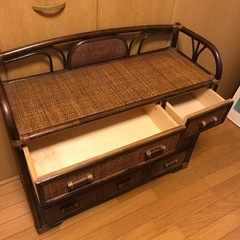 ラタンチェストの画像