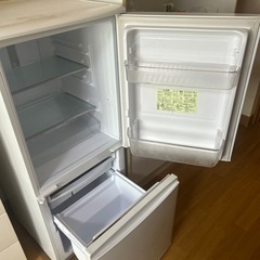 SHARP ノンフロン冷凍冷蔵庫　137Lの画像