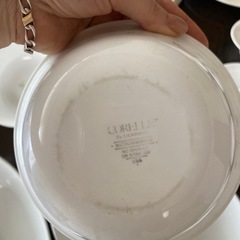 白い食器17点とティーセットまとめての画像
