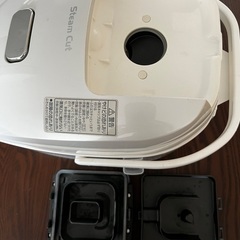 引取希望　日立炊飯器　RZ-NX100Jの画像