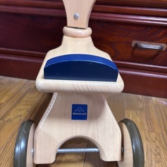 ボーネルンド 四輪車 木製の画像