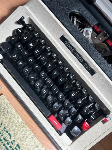 アンティーク タイプライター SILVER REED 810 レトロ
