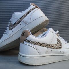 Nikeシューズ23.5㎝の画像