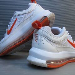 Nikeシューズ23.5㎝の画像