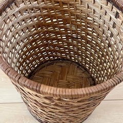 観葉植物用、竹編み、カゴの画像