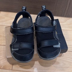 子ども靴 3足　16cm ~ 18cmの画像