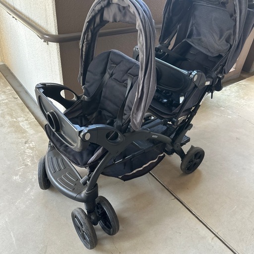 最終値下げ！二人乗りベビーカー 最終値下げ 2人乗りベビーカー KATOJI