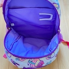 リュック　女の子向き　コスメ柄の画像