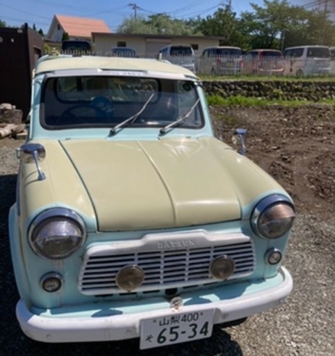 ダットサン ピックアップトラック