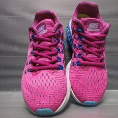 Nikeシューズ23.5㎝の画像