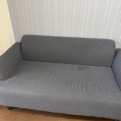 ソファの画像