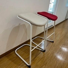 ITOKI チェア二脚　バラでも◯の画像