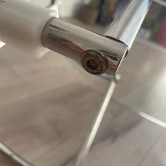 ガラステーブルの画像