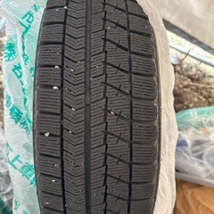 ブリヂストンのスタッドレス　　165/70R14の画像