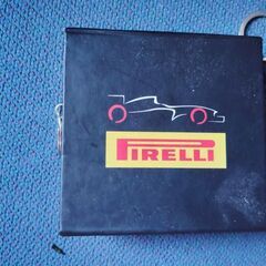 PIRELLI ピレリ　F1 タイヤキーホルダー3個セット(非売品)ストラップの画像