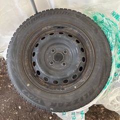 ブリヂストンのスタッドレス　　165/70R14の画像