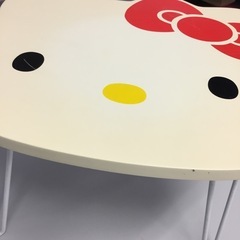 ‼️レア‼️ 　ハローキティ　サンリオ　おりたたみミニテーブルの画像
