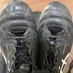 asics サッカースパイクの画像