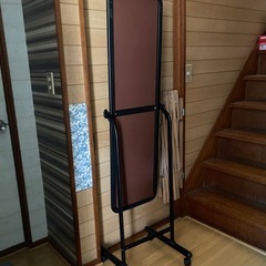スタンドミラー　全身用鏡の画像