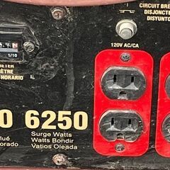 Powermate 発電機 5000w 120vの画像
