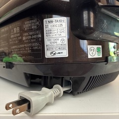 象印　圧力IH炊飯ジャー　NW-TA10の画像