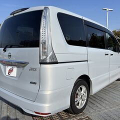 岡山【自社ローン】保証人無可★全国対応★セレナ【ハイウェイスターSハイブリッドVセレクション】両側パワスラ/走行中TV可/Bluetooth/ETC/クルコン/スマートキー/プッシュスタート/ウォークスルー/フォグの画像
