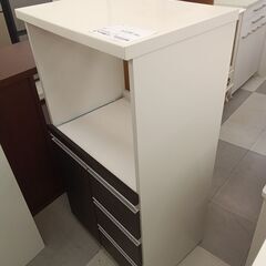 ★リユースのサカイ千葉中央店★期間限定割引有  レンジ台  H115×D44×W60 クリーニング済み TC3994の画像