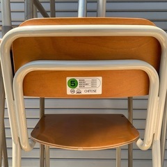 早い者勝ち！　学校の机&イス　1セット ¥2,500の画像