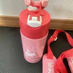サーモス　ミニー　水筒の画像