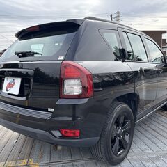 岡山【自社ローン】保証人無可★全国対応★Jeepコンパス【スポーツ】Bluetooth/走行中TV可/カロッツェリアナビ/サイドカメラ/クルコン/ETCの画像