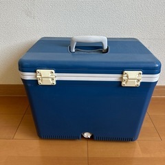 クーラーボックスの画像