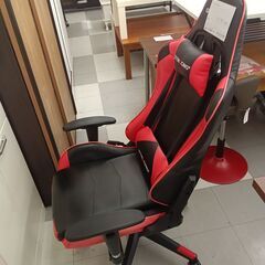 ★リユースのサカイ千葉中央店★期間限定割引有  ゲーミングチェア  H130×D65×W65 クリーニング済み TC4000の画像