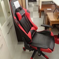 ★リユースのサカイ千葉中央店★期間限定割引有  ゲーミングチェア  H130×D65×W65 クリーニング済み TC4000の画像