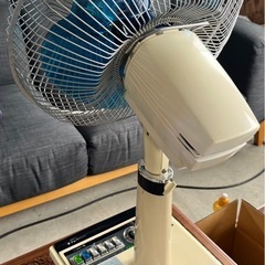 【現状品】レトロ　日立　扇風機　さわ風　　H-30PD
の画像