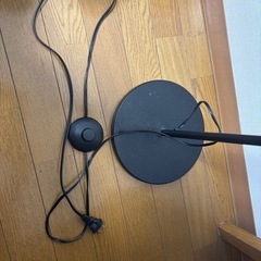 【シンプル・おしゃれ】スタンドライトお譲りします（動作良好）の画像