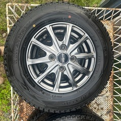軽トラ　軽バン　145 80 R12  スタッドレスタイヤ4本　アルミホイール付きの画像