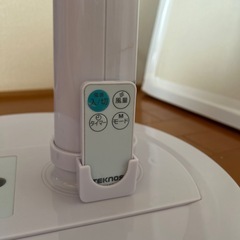 TEKNOSリモコン扇風機　KI-168R ホワイト　の画像