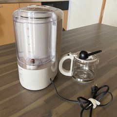 ブルーノ　コンパクトミル付きコーヒーメーカー　の画像