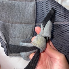 抱っこ紐8/12までの画像
