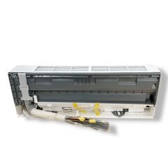 25Y040 ジA+B HITACHI 日立 ルームエアコン 白くまくん RAS-AJ22J(W) / RAC-AJ22J 木造8畳・鉄筋10畳 2019年製 中古品の画像