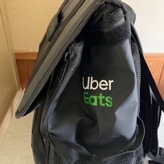 ウーバーイーツ　配達バッグの画像