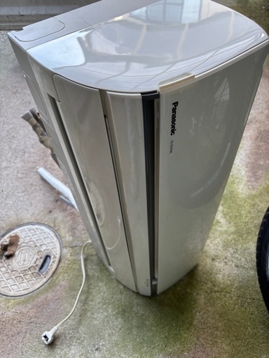 2014年式　パナソニック掃除機能付きエアコン 8畳用 2014年式 パナソニック掃除機能付きエアコン 8畳用