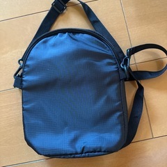 adidas保冷バッグの画像