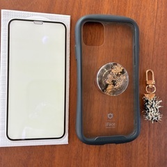 iFace iPhone 11 ケース クリア 金粉付きの画像