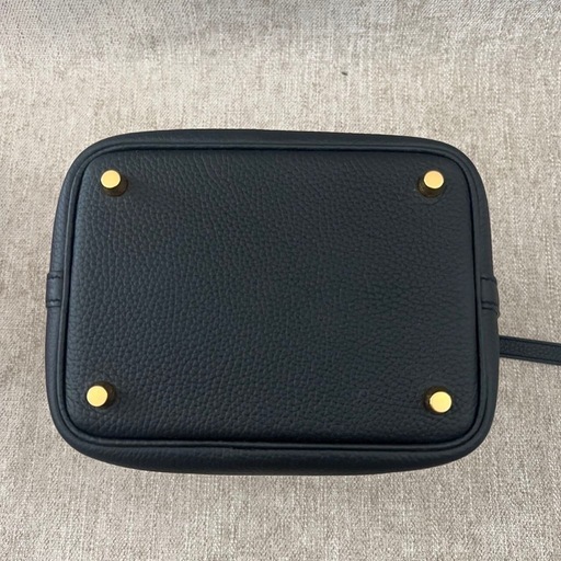 HERMES エルメス　ピコタンロックPM