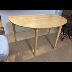 半円 ダイニングテーブルの画像