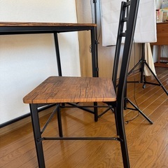 0円椅子と机差し上げますの画像