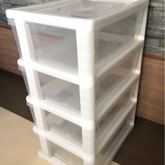 期間限定値下げ中【4段ワイド型】クリアケース 足コマ付き クリアボックス 衣装ケース 収納ケース  収納ボックス
の画像