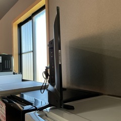 ⭐️状態良いです😃👍　TOSHIBA 2022年製 32S24 黒🖤 32型 テレビの画像