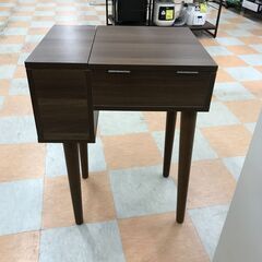 【ｼﾞｬﾝｸﾞﾙｼﾞｬﾝｸﾞﾙ金沢店】ドレッサー 木目調 茶 W(幅)50.0cm×D(奥行き)40.0cm×H(高さ)70.0cm ※クリーニング済みの画像